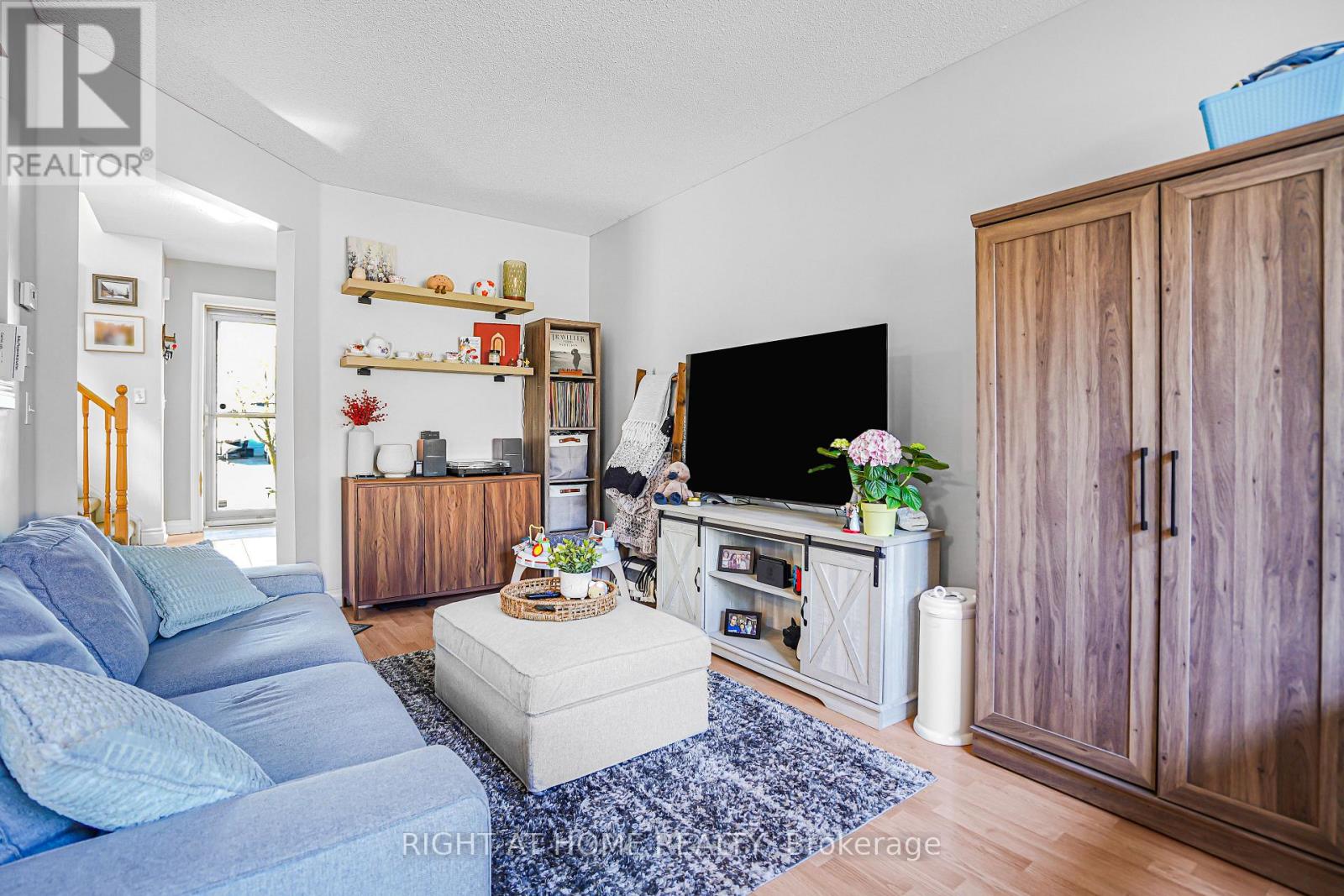 224 Hilltop Drive, North Dumfries, Ontario  N0B 1E0 - Photo 6 - X13170482