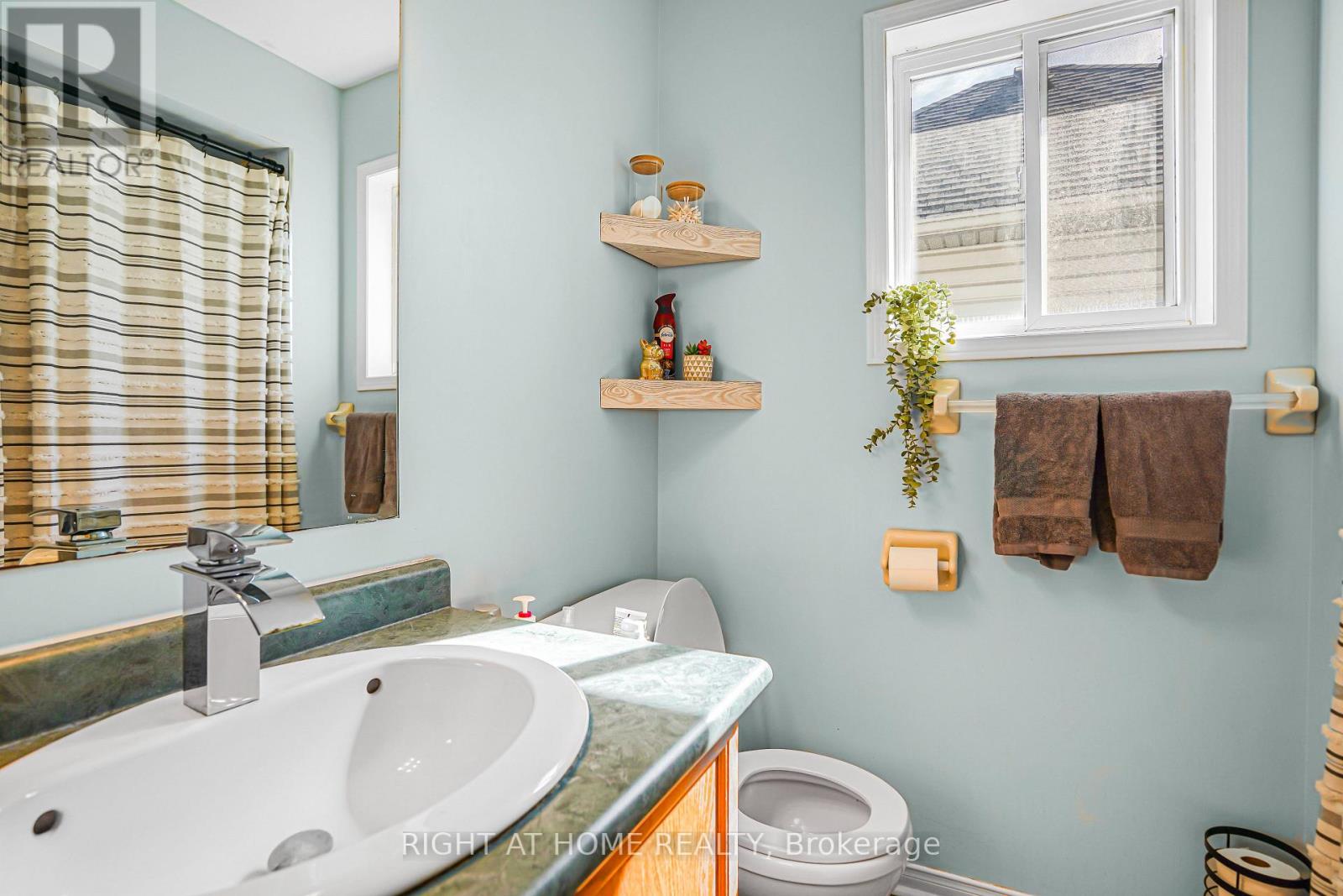 224 Hilltop Drive, North Dumfries, Ontario  N0B 1E0 - Photo 9 - X13170482