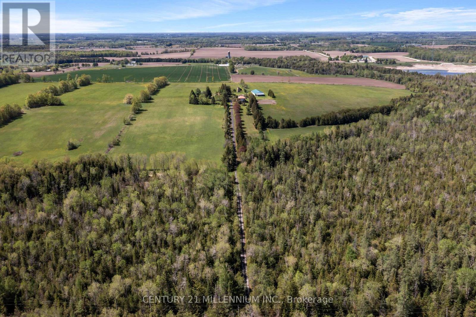 5868 First Line, Erin, Ontario  L0N 1N0 - Photo 2 - X13170526