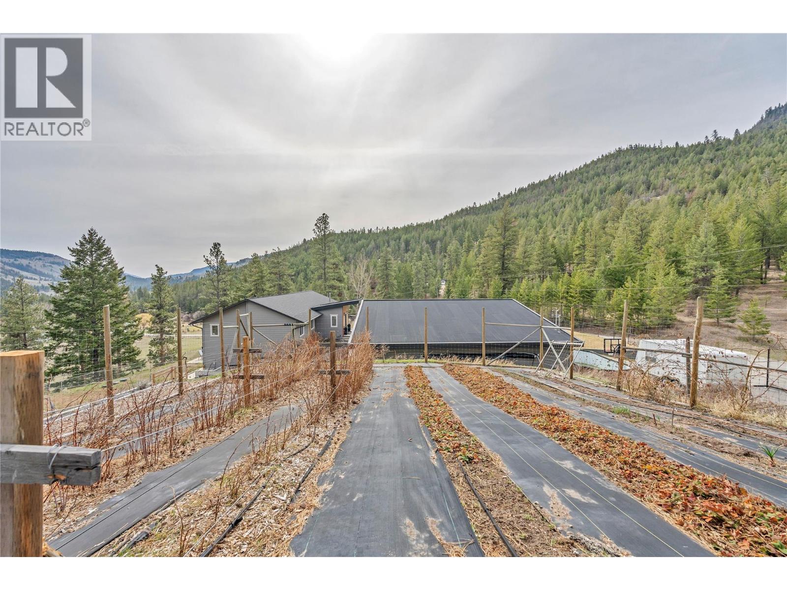 163 Farleigh Lake Road, Penticton, British Columbia V2A 0E6 - Photo 34 - 10380787