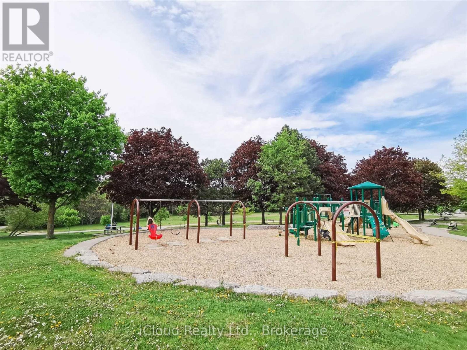 11 - 285 Antibes Drive, Toronto, Ontario  M2R 3X9 - Photo 22 - C12980692