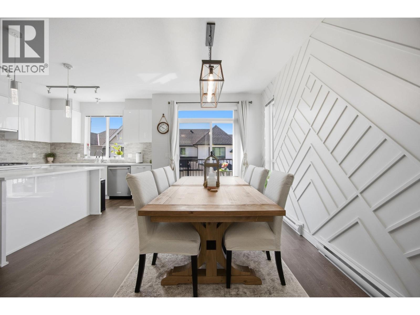 14 3500 Burke Village Promenade, Coquitlam, British Columbia  V3E 0N2 - Photo 7 - R3127349