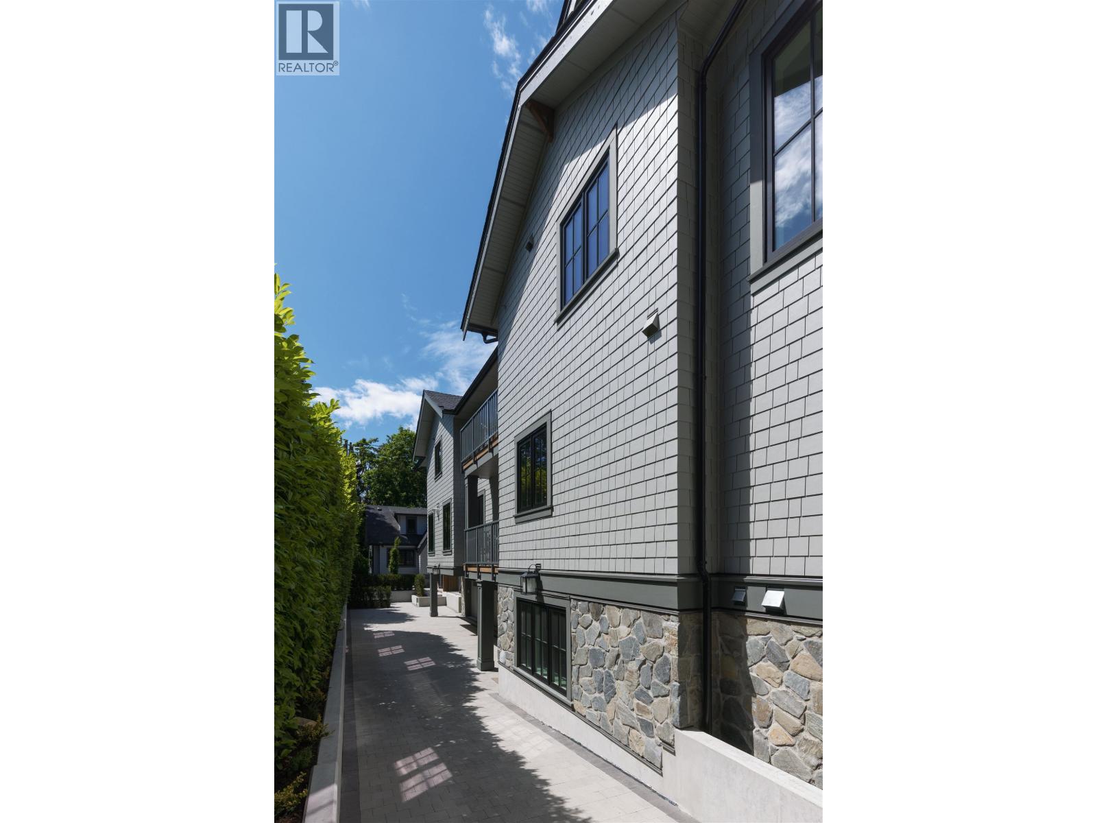 5591 Mackenzie Street, Vancouver, British Columbia  V6N 1H1 - Photo 34 - R3127355