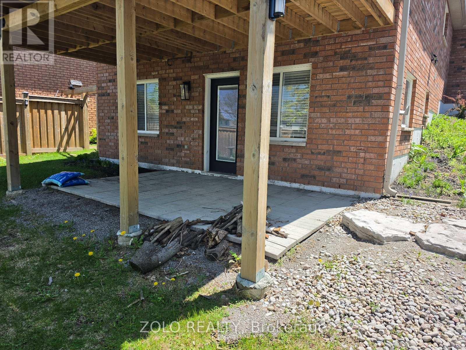 10 St. Bruno's Circle, Barrie, Ontario  L4N 0B9 - Photo 30 - S12889060