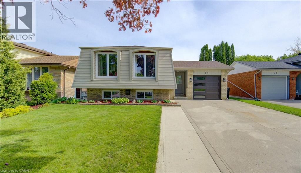 51 Coach Hill Drive, Kitchener, Ontario  N2E 1N7 - Photo 1 - 40833255