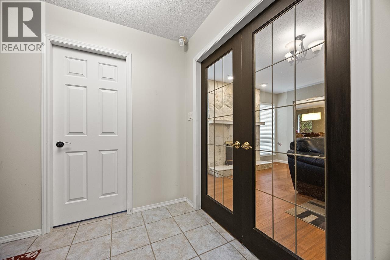 4420 Waller Drive, Richmond, British Columbia  V7E 5J5 - Photo 3 - R3127348