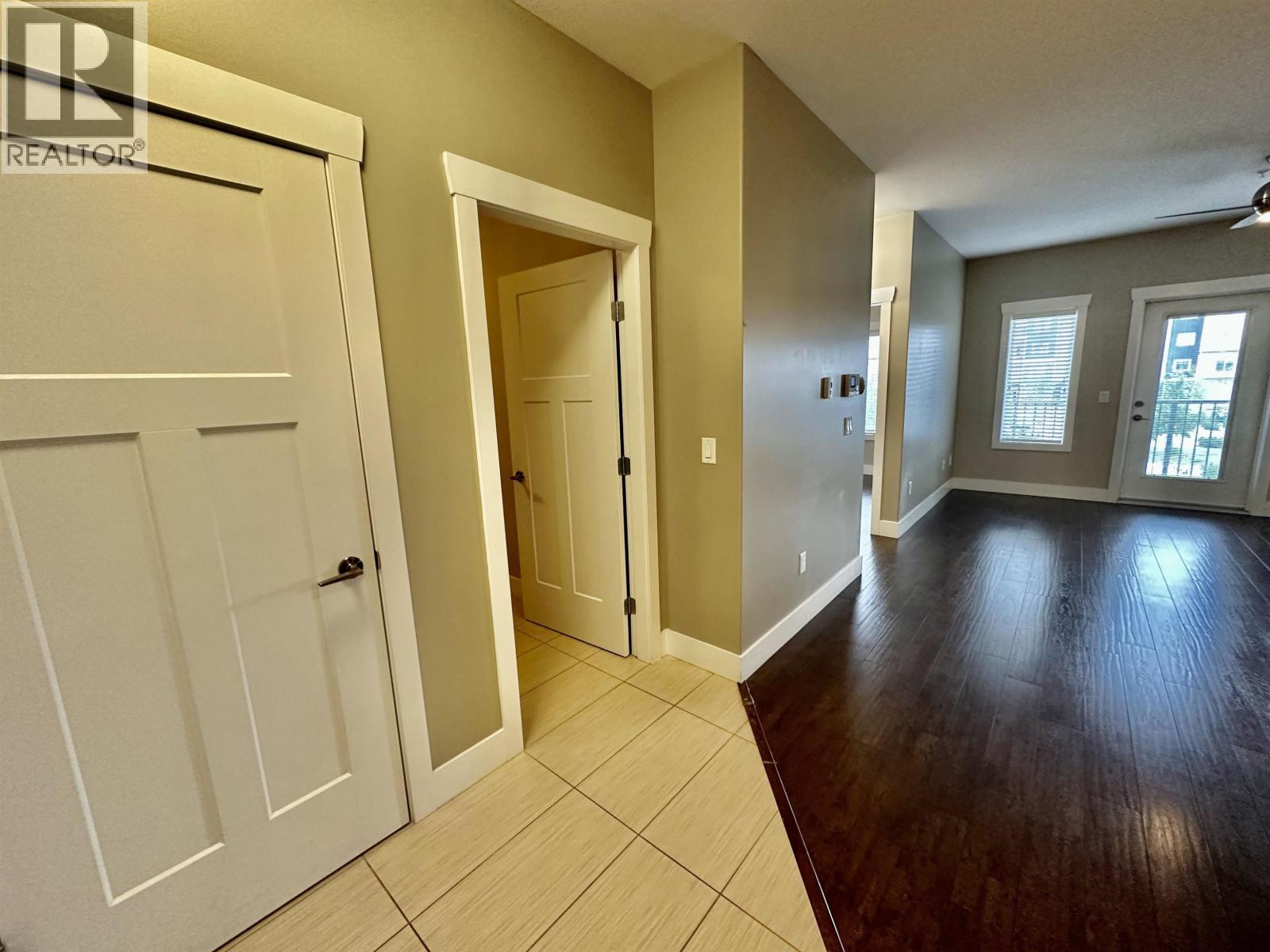 212 11205 105 Avenue, Fort St. John, British Columbia  V1J 0L3 - Photo 3 - R3127314