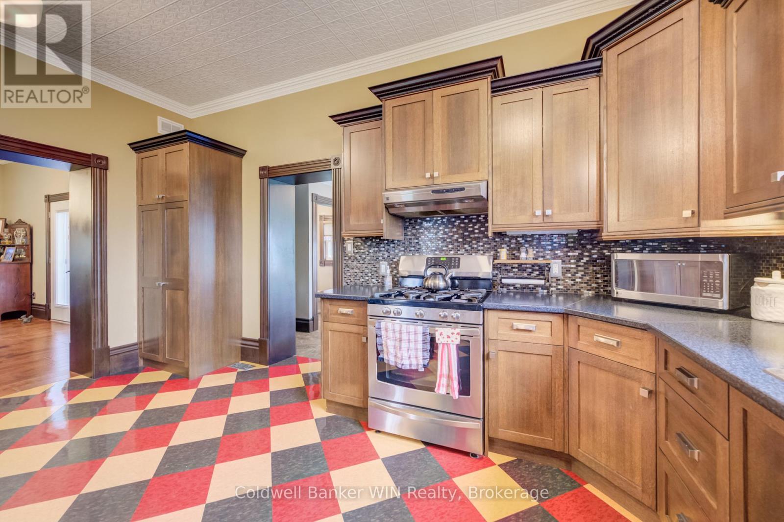 310 Main Street W, Minto, Ontario N0G 2P0 - Photo 10 - X13170628