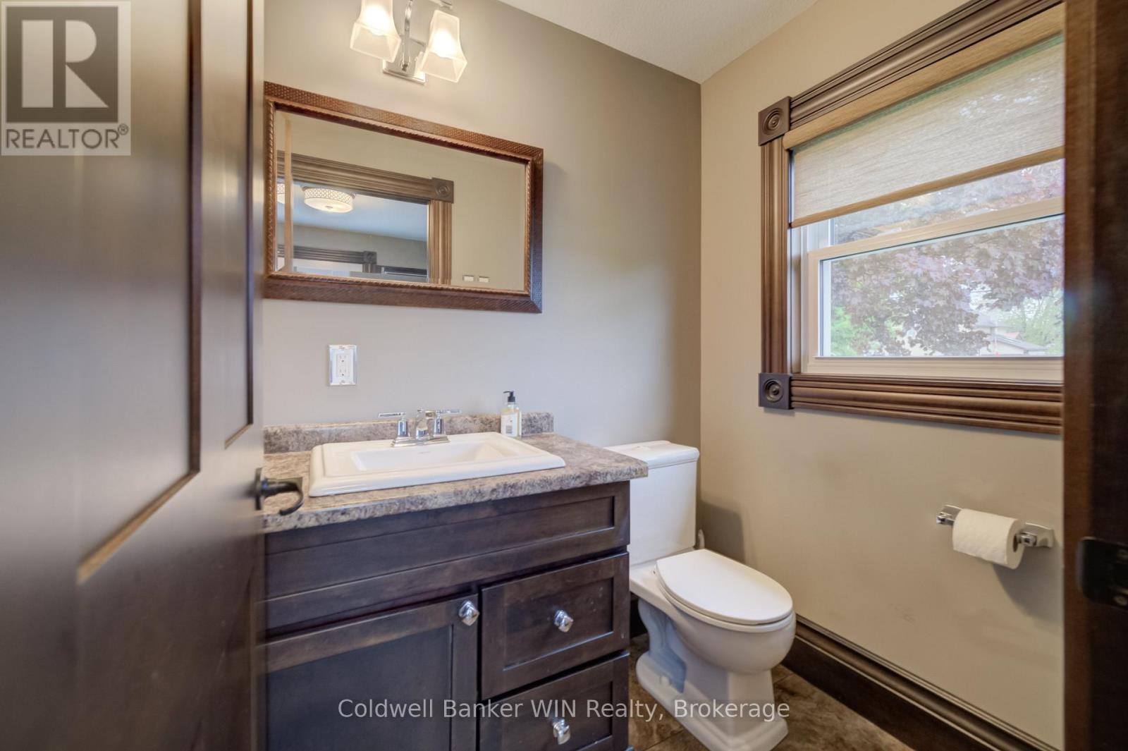 310 Main Street W, Minto, Ontario N0G 2P0 - Photo 19 - X13170628