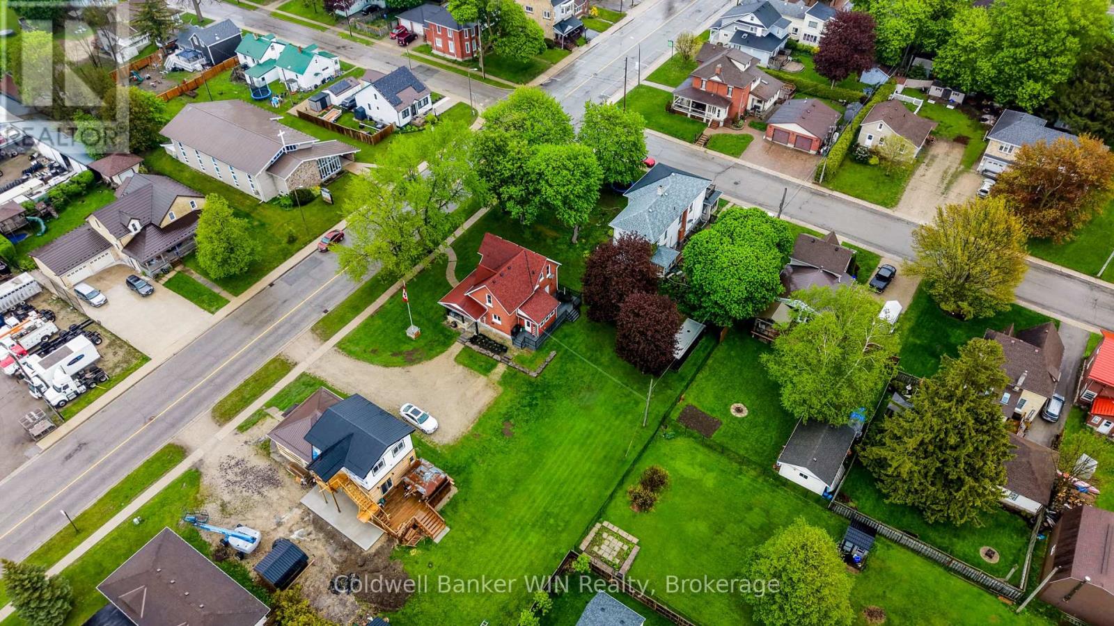 310 Main Street W, Minto, Ontario N0G 2P0 - Photo 46 - X13170628