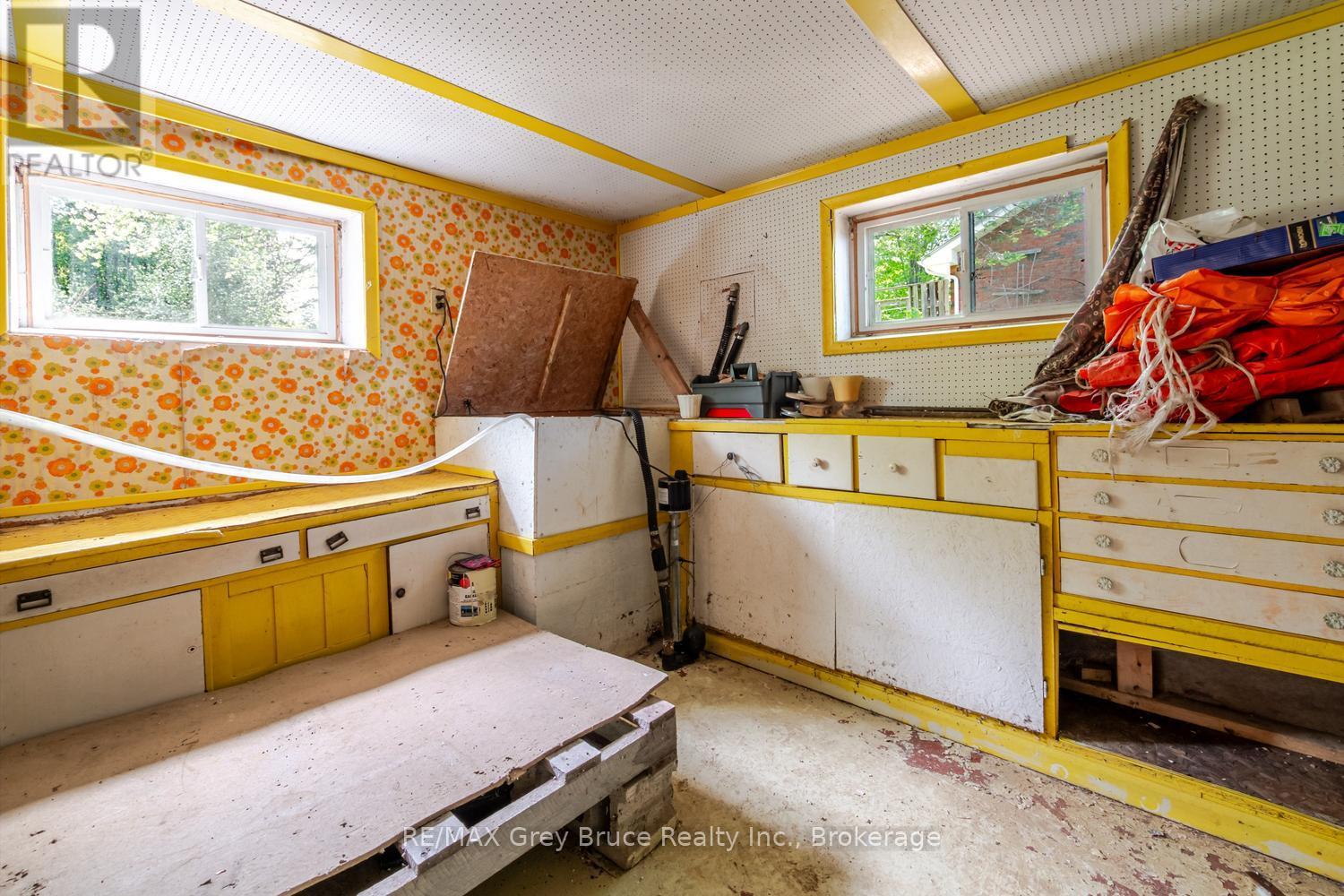 515 Princess Street, Georgian Bluffs, Ontario  N0H 2K0 - Photo 30 - X13170726