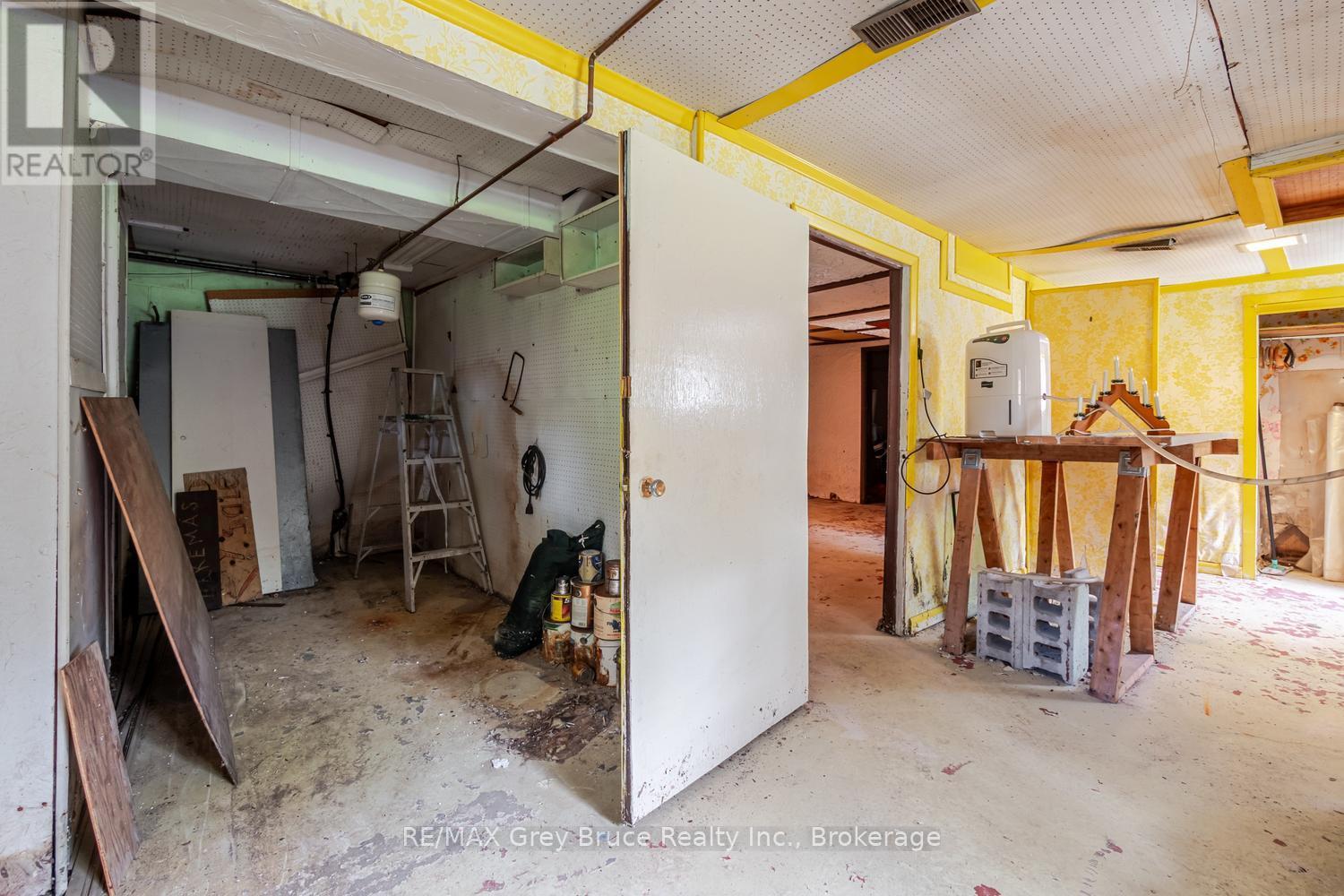515 Princess Street, Georgian Bluffs, Ontario  N0H 2K0 - Photo 31 - X13170726