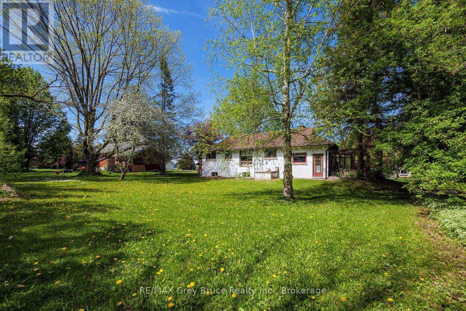 515 Princess Street, Georgian Bluffs, Ontario  N0H 2K0 - Photo 37 - X13170726