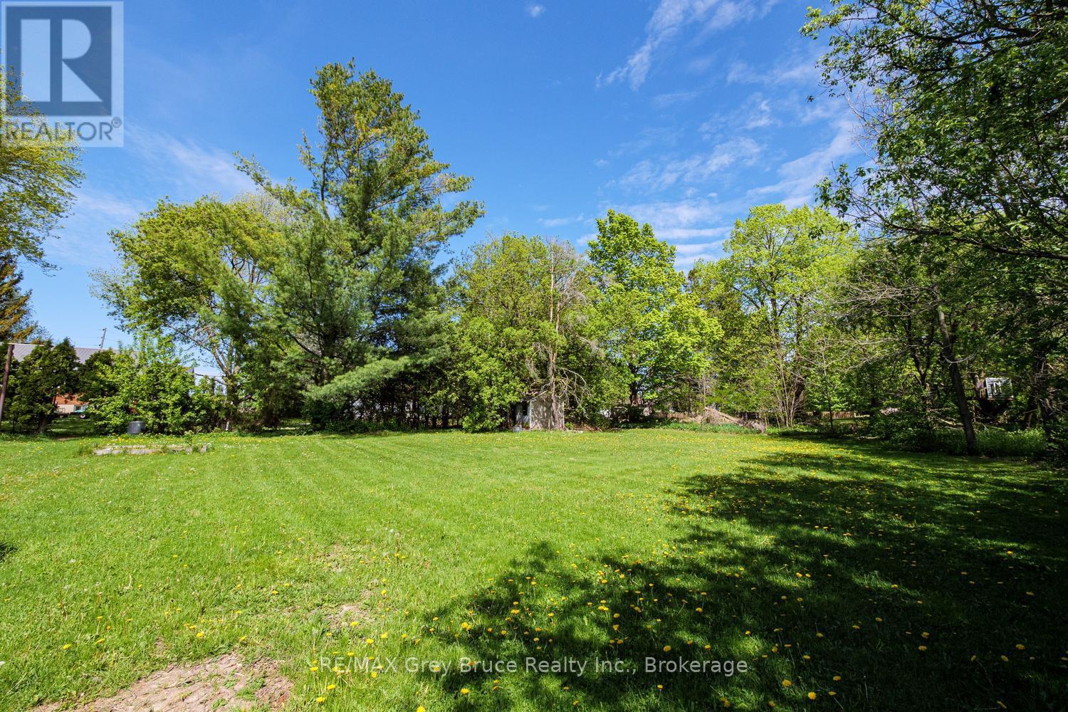 515 Princess Street, Georgian Bluffs, Ontario  N0H 2K0 - Photo 42 - X13170726