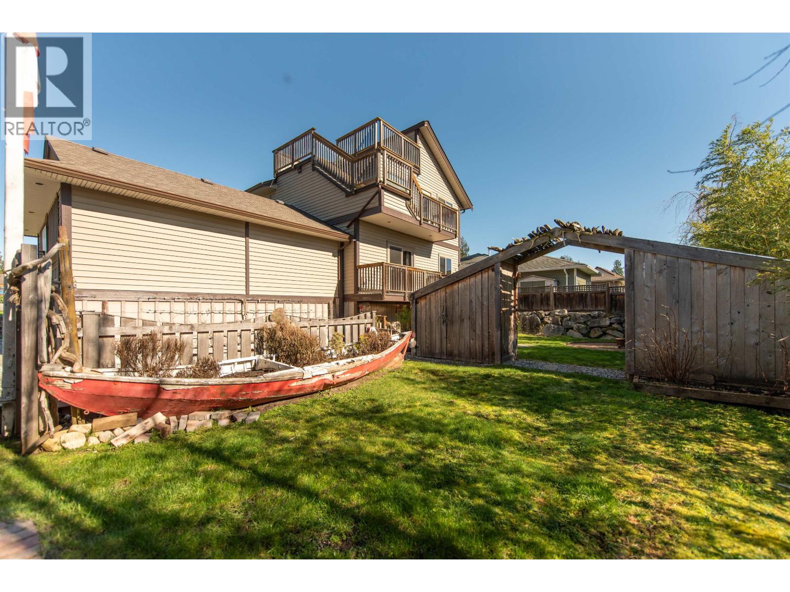 6391 Oracle Road, Sechelt, British Columbia  V7Z 0R8 - Photo 5 - R3088012