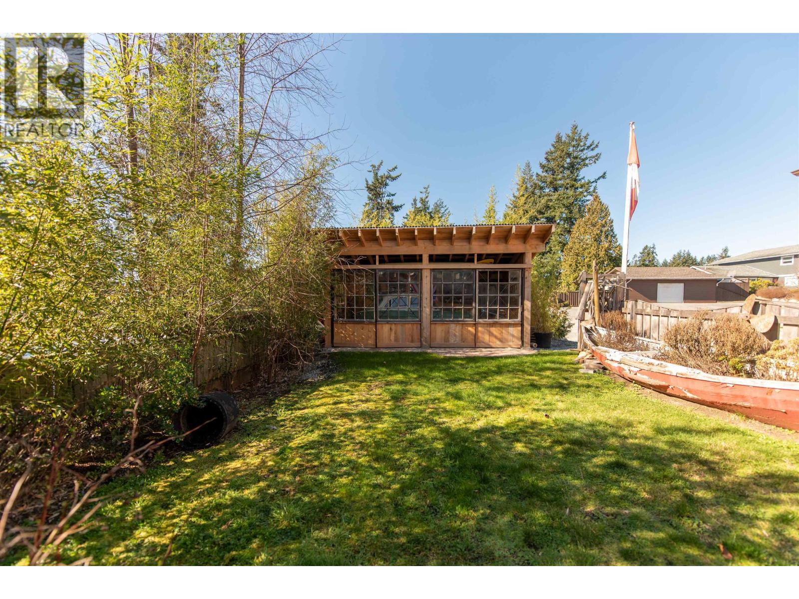 6391 Oracle Road, Sechelt, British Columbia  V7Z 0R8 - Photo 4 - R3088012