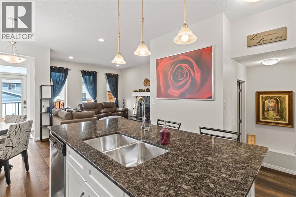 27 Heritage Rise, Cochrane, Alberta  T4C 2R4 - Photo 9 - A2307486