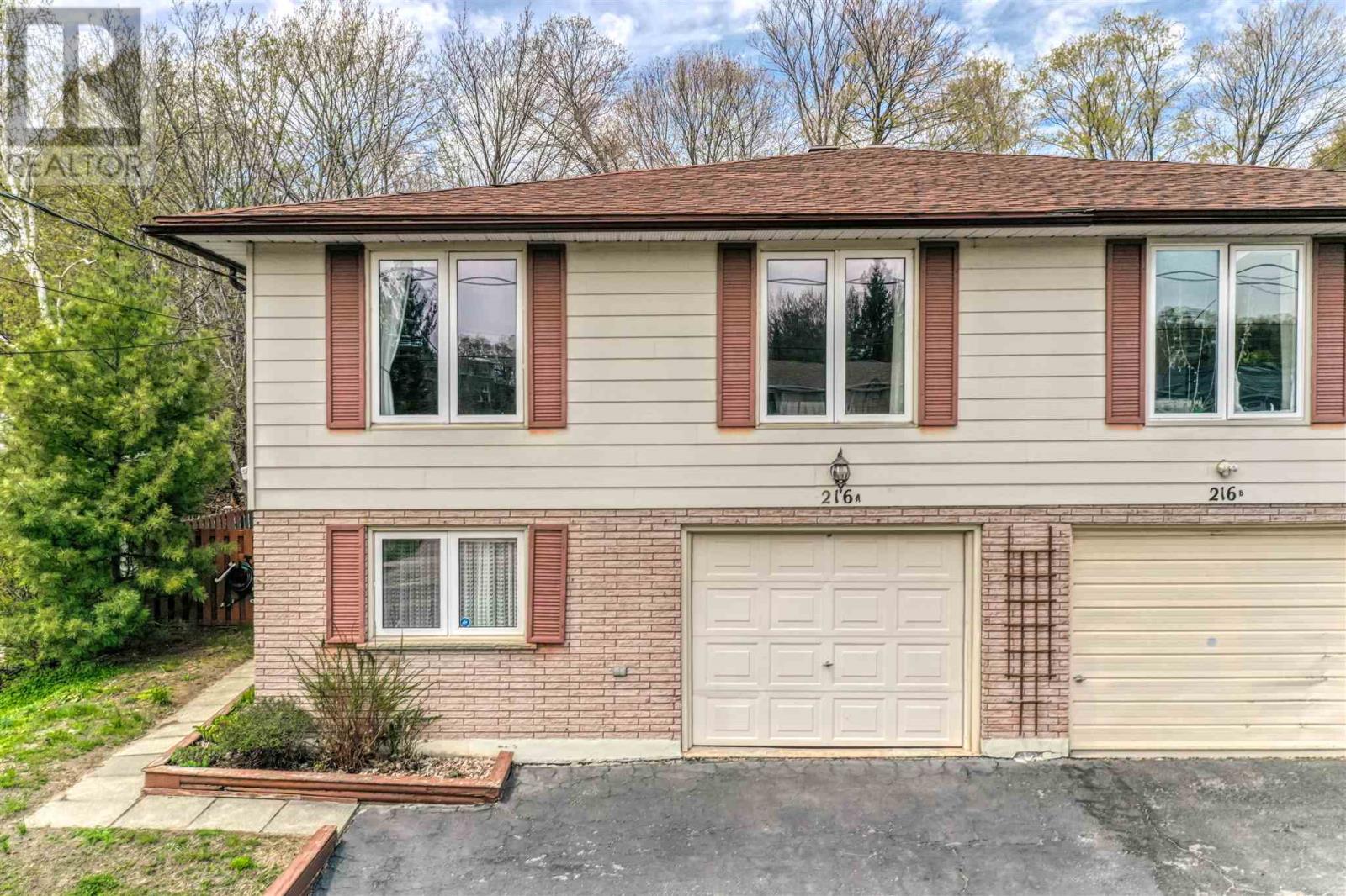 216a Ottawa Ave, Elliot Lake, Ontario  P5A 2N4 - Photo 1 - SM261145