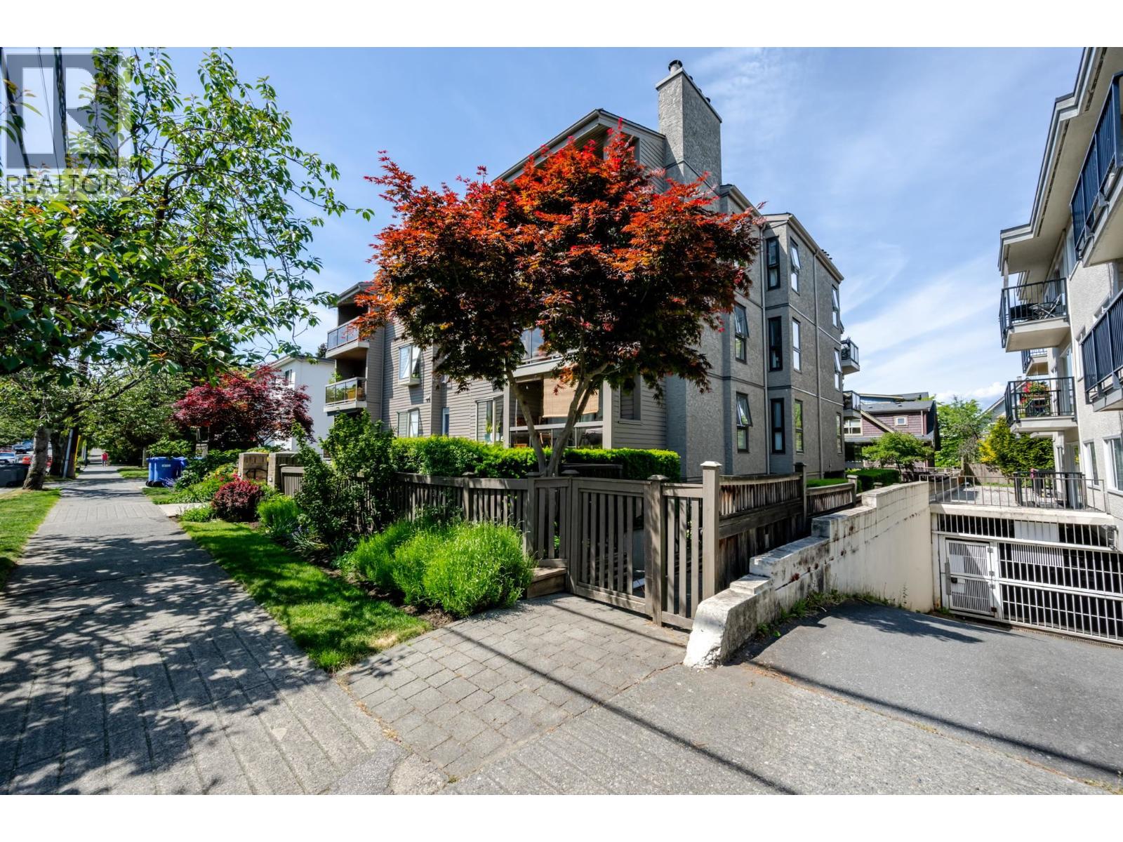 101 1875 W 8th Avenue, Vancouver, British Columbia  V6J 1V9 - Photo 32 - R3125248