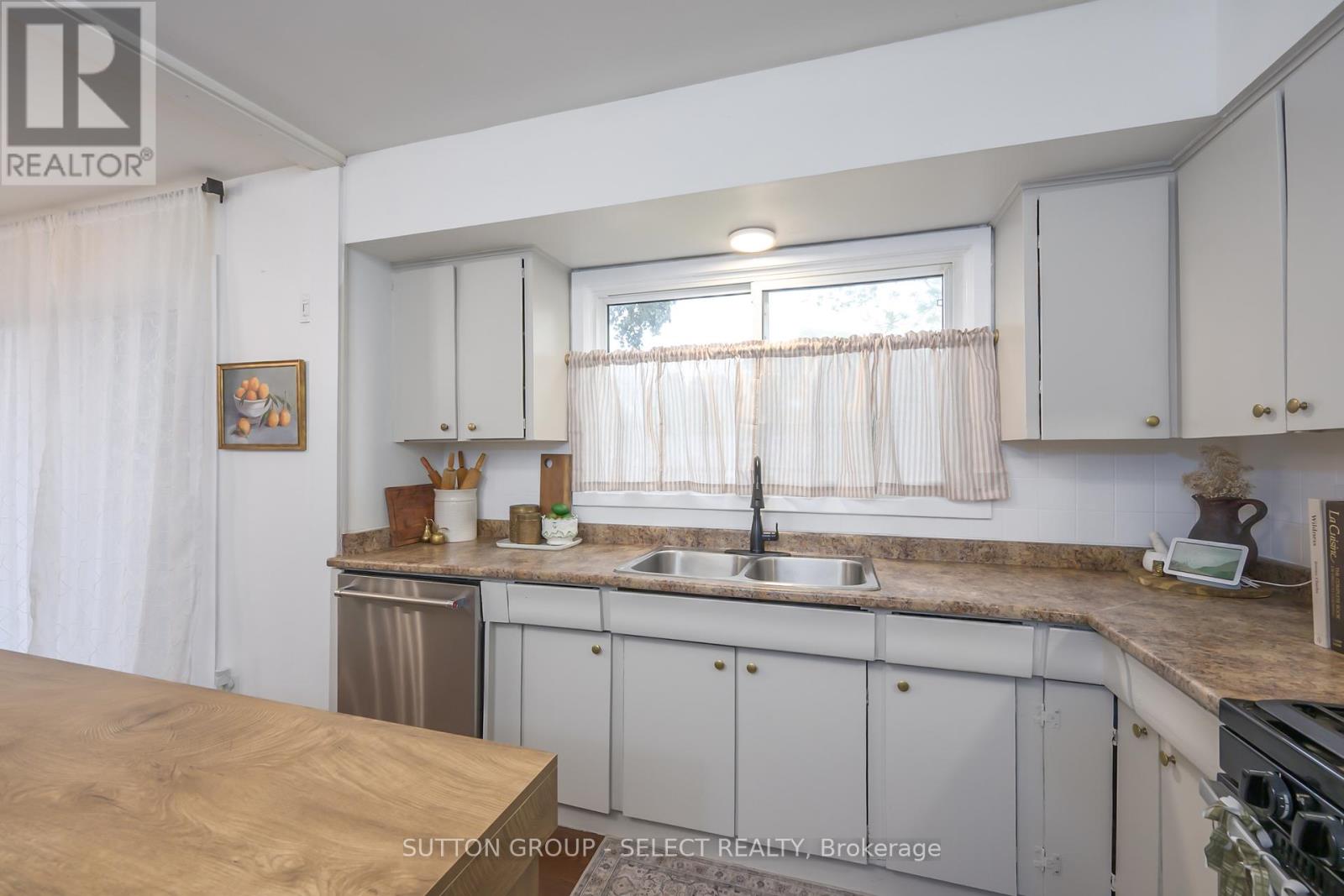 35 Maxwell Crescent, London North, Ontario  N5X 1Y9 - Photo 18 - X13170650