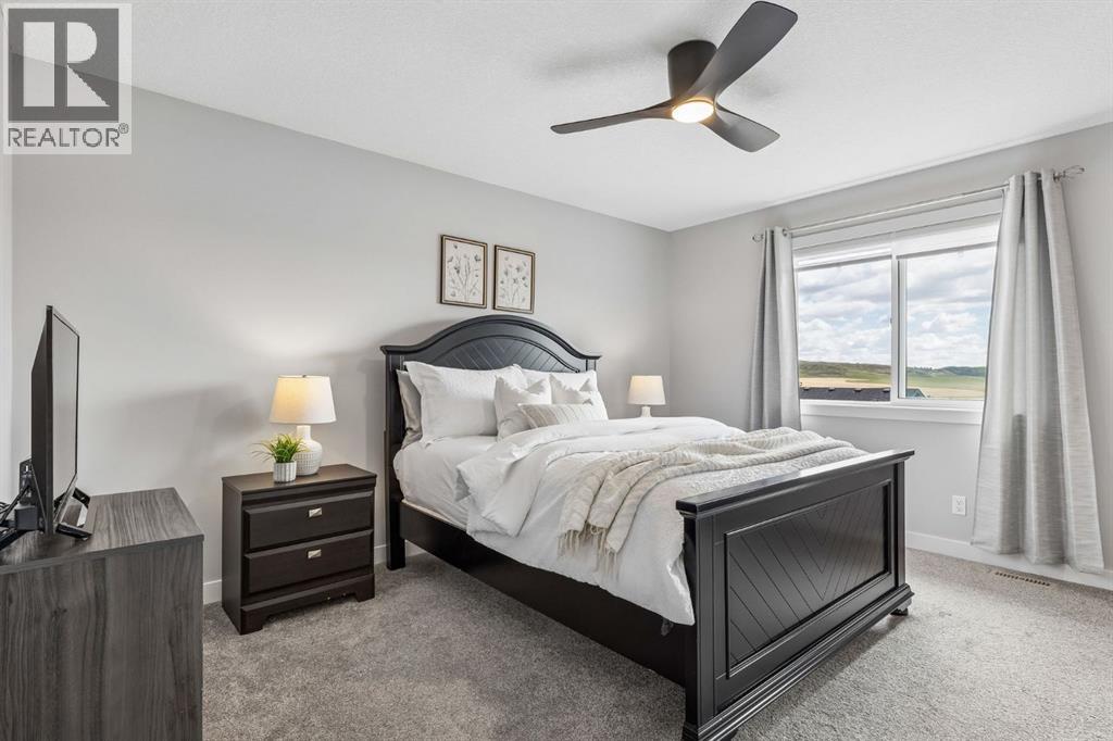 363 Precedence Hill, Cochrane, Alberta  T4C 2T7 - Photo 10 - A2312415