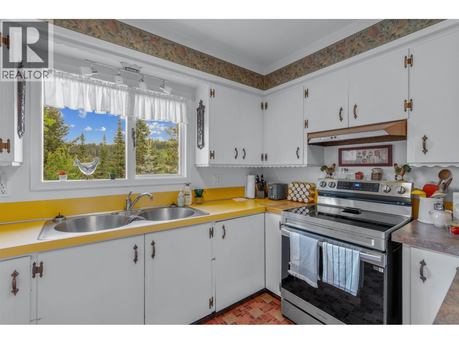 2800 Hammond Avenue, Prince George, British Columbia  V2M 1A5 - Photo 26 - R3127433