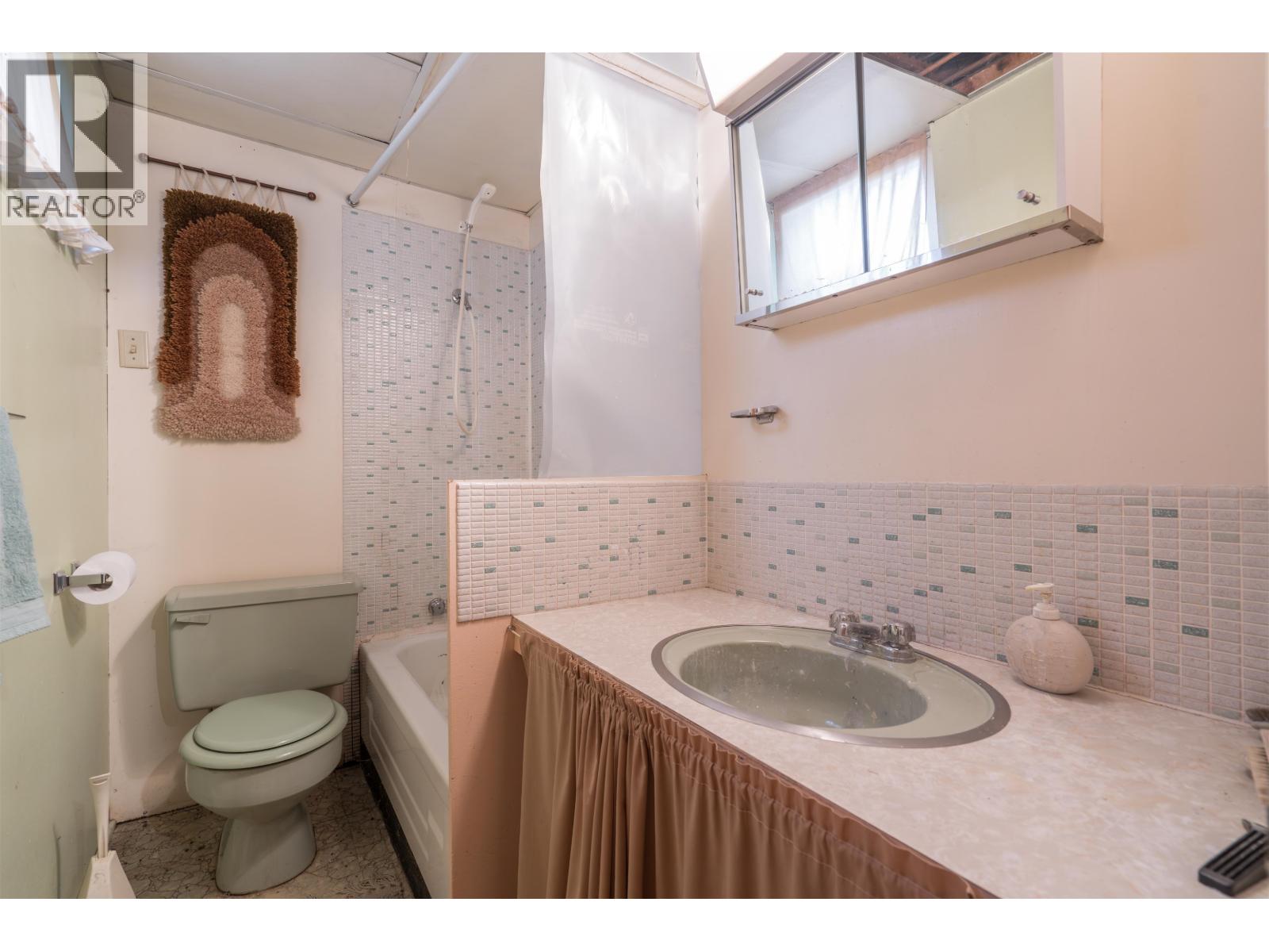 2800 Hammond Avenue, Prince George, British Columbia  V2M 1A5 - Photo 40 - R3127433