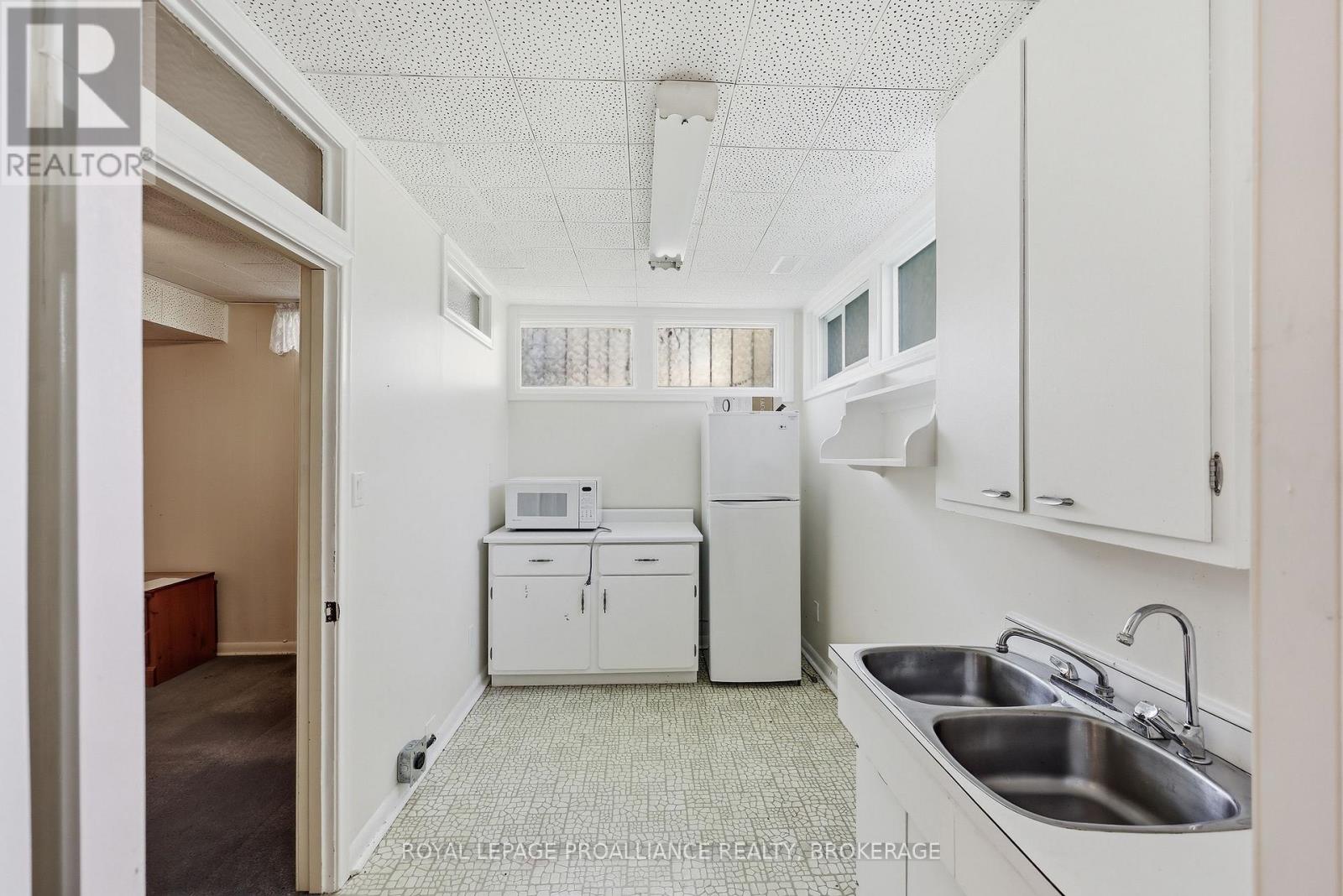 1101 Johnson Street, Kingston, Ontario  K7M 2N6 - Photo 41 - X13170666