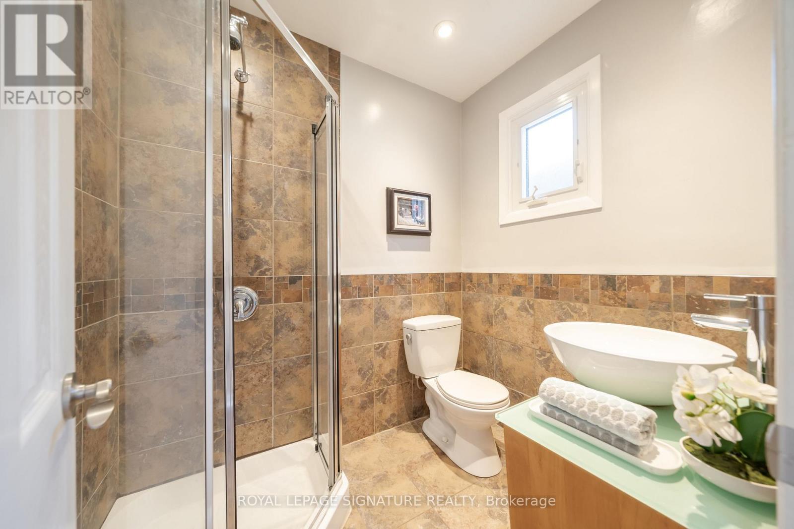 2002 Ingledale Road, Mississauga, Ontario  L5J 2H2 - Photo 28 - W13079686