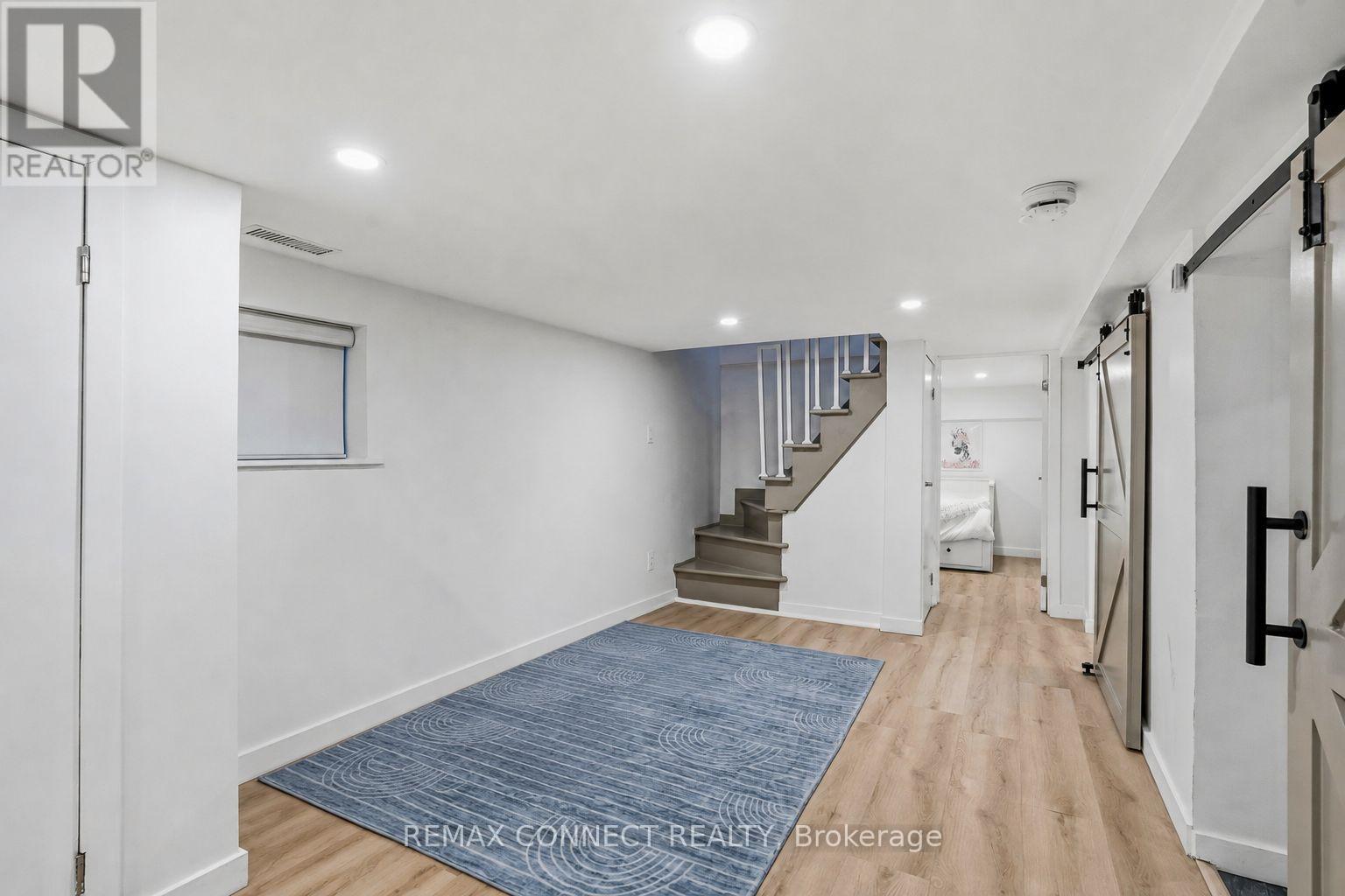 60 Woodbury Road, Toronto, Ontario  M8W 1X7 - Photo 34 - W13032584