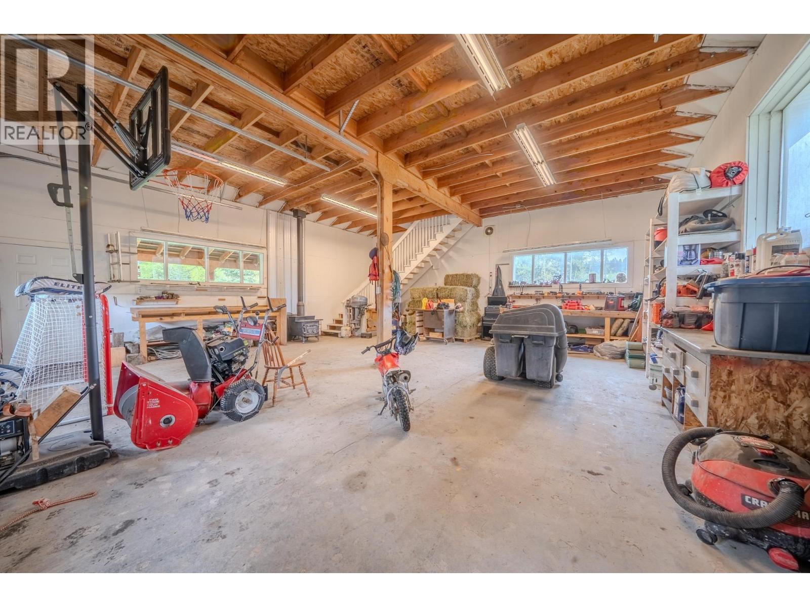 1449 Enright Road, Mcleese Lake, British Columbia  V0L 1P0 - Photo 8 - R3127375