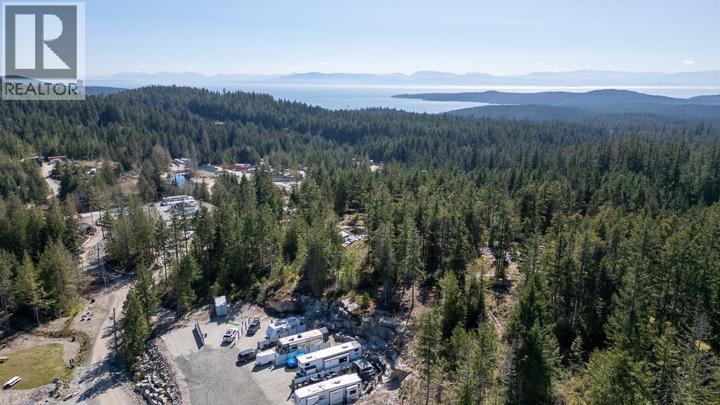 9384 Stephens Way, Halfmoon Bay, British Columbia V7Z 1G9 - Photo 9 - R3106780