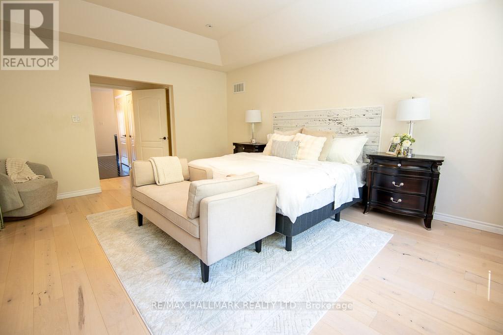 566 Maitland Drive, Pickering, Ontario L1W 0A8 - Photo 19 - E13170600