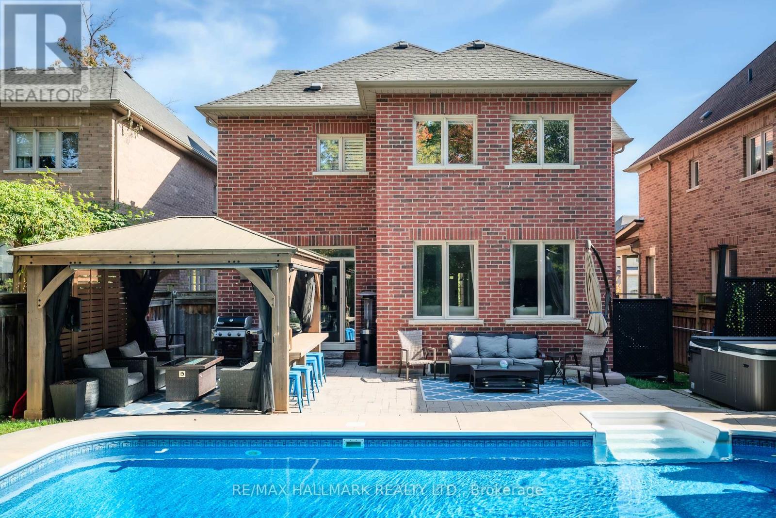 566 Maitland Drive, Pickering, Ontario L1W 0A8 - Photo 34 - E13170600