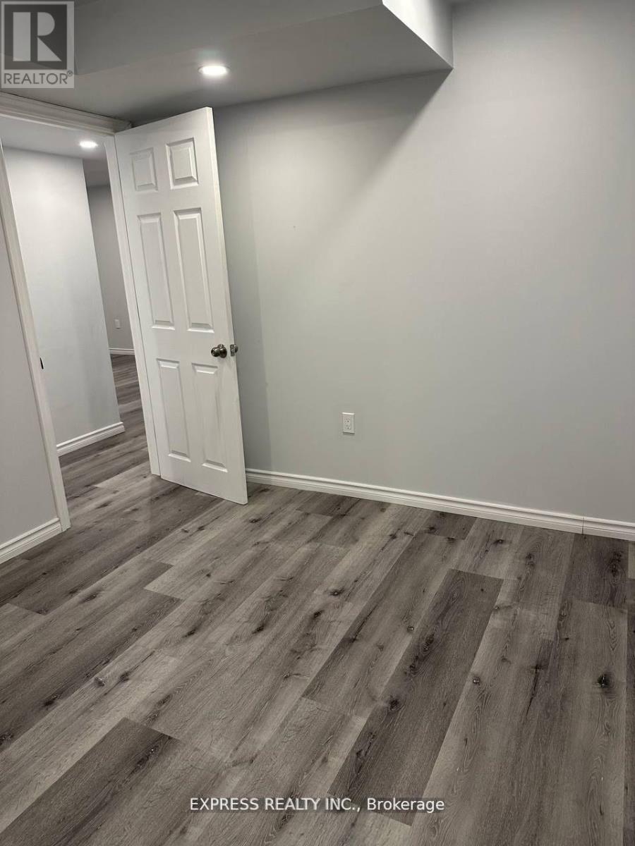 10 Audubon Street, Whitby, Ontario  L1P 0C4 - Photo 10 - E13170610