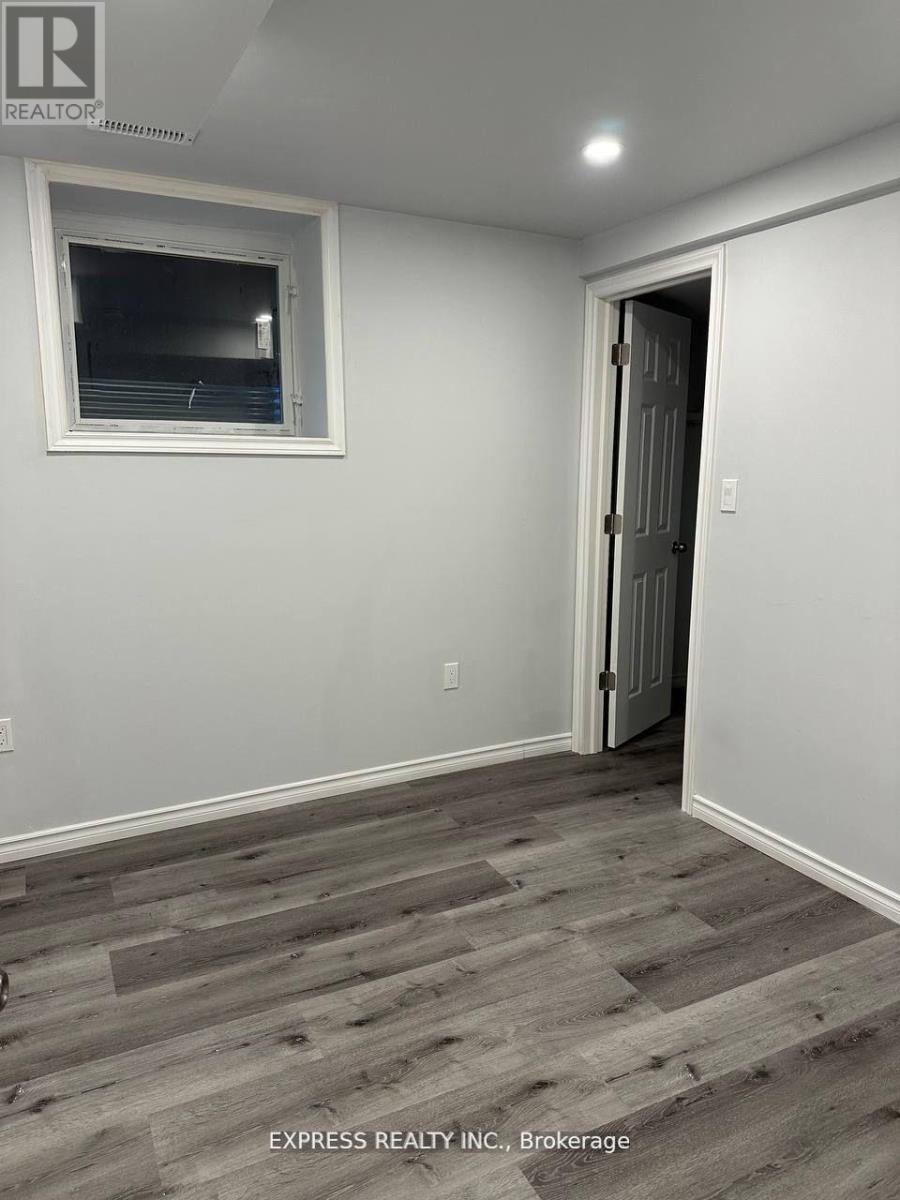 10 Audubon Street, Whitby, Ontario  L1P 0C4 - Photo 13 - E13170610