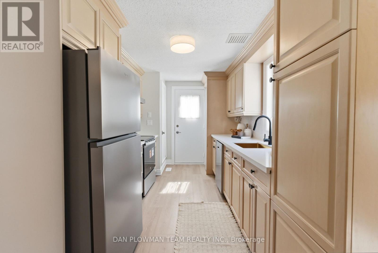 14 Heritage Lane, Clarington, Ontario  L1B 1A7 - Photo 6 - E13170660