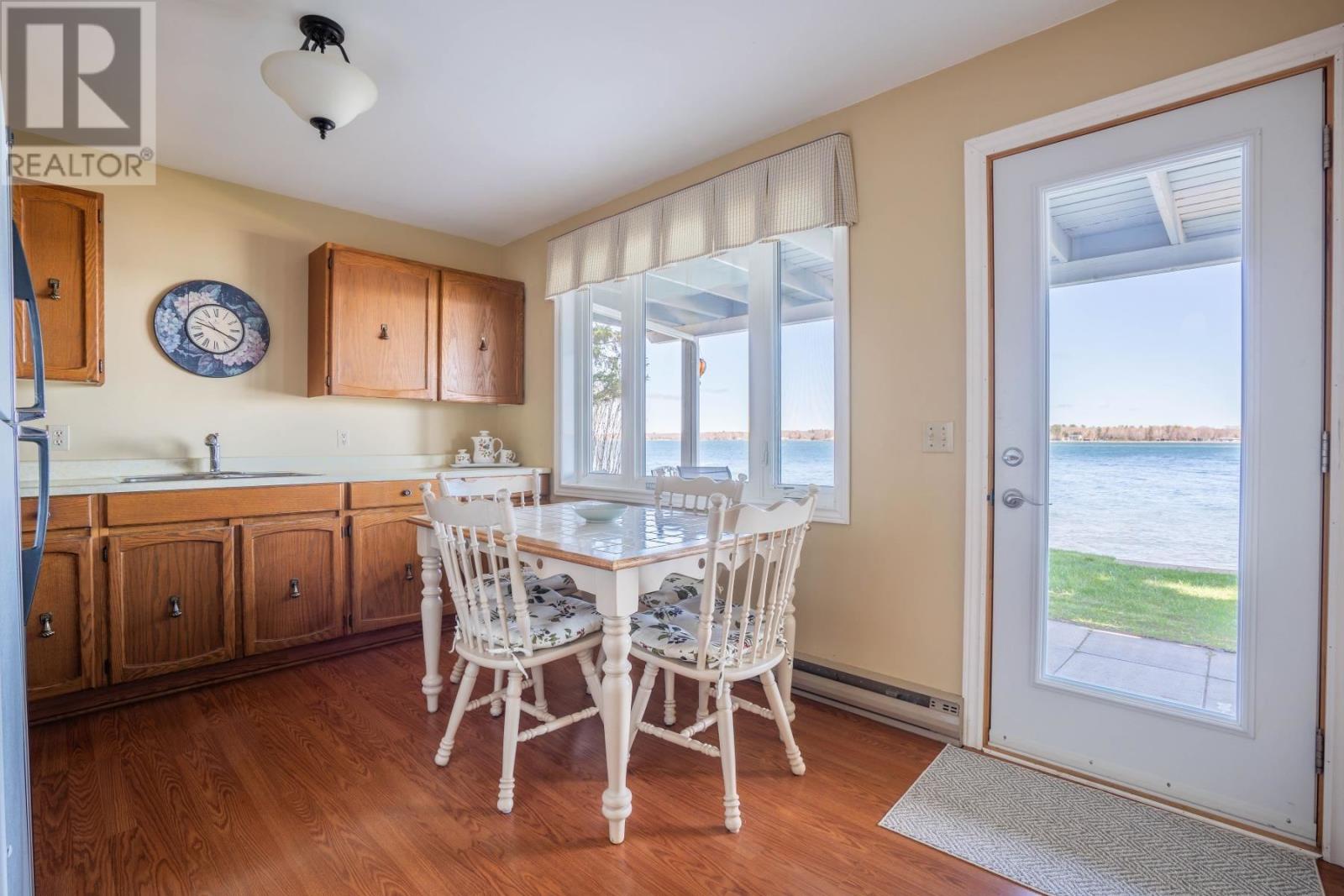 452 Red Pine Dr, Sault Ste. Marie, Ontario  P6A 5K6 - Photo 25 - SM261137