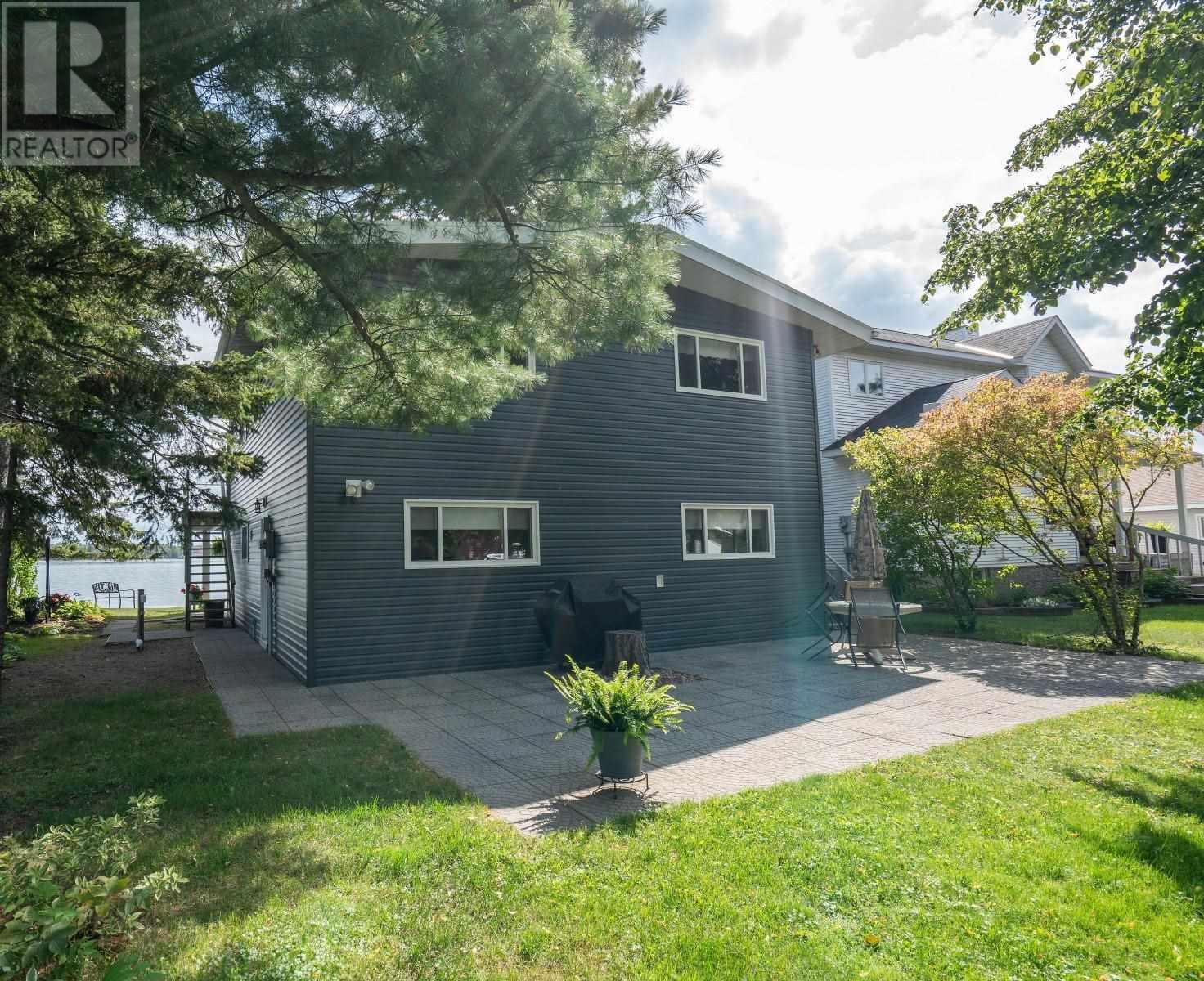 452 Red Pine Dr, Sault Ste. Marie, Ontario  P6A 5K6 - Photo 33 - SM261137
