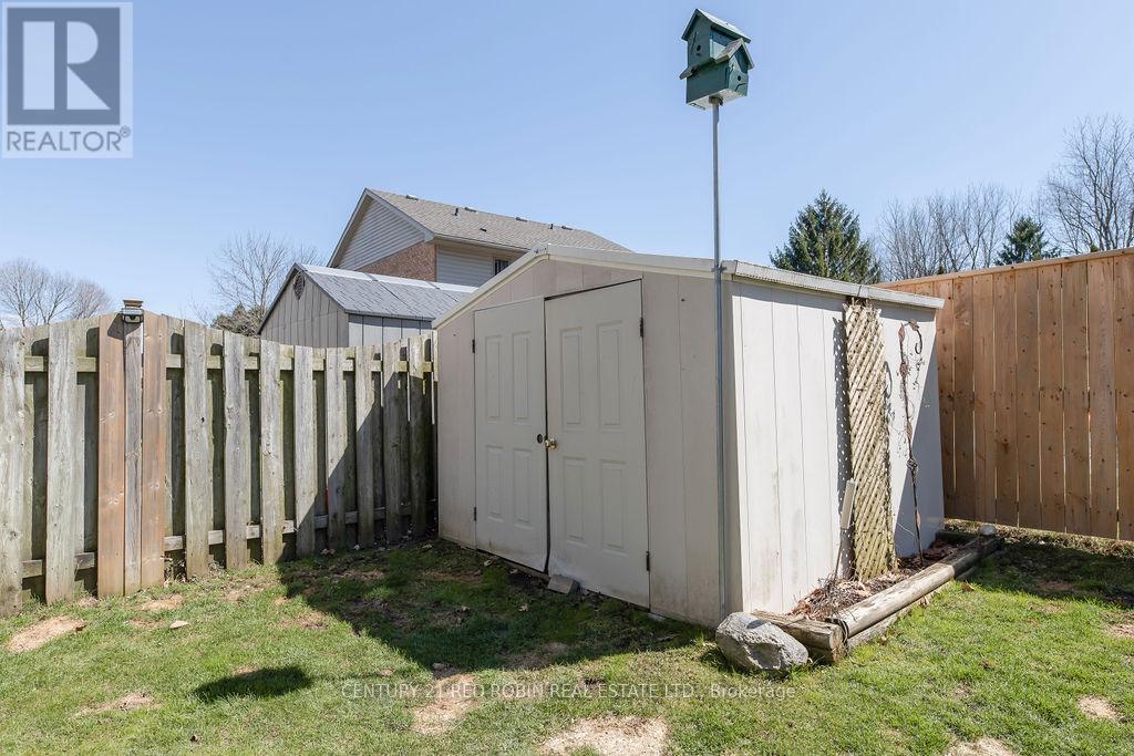 232 Thorne Drive, Strathroy-Caradoc, Ontario  N7G 4C2 - Photo 39 - X12991102