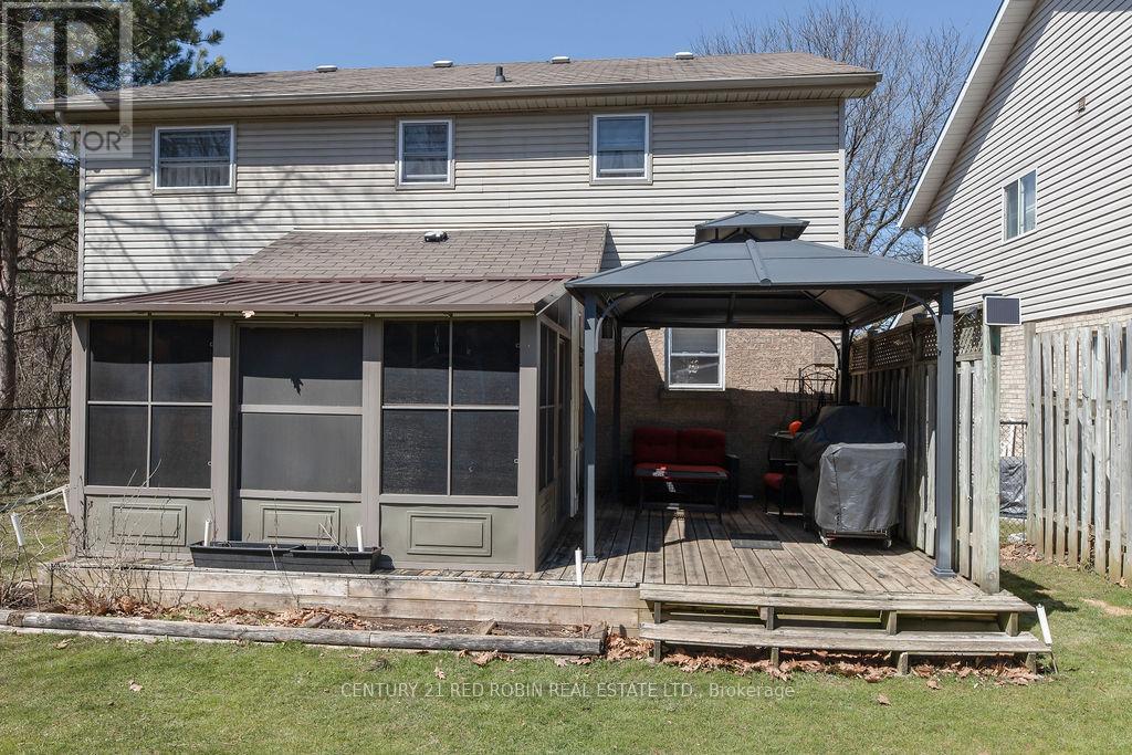 232 Thorne Drive, Strathroy-Caradoc, Ontario  N7G 4C2 - Photo 37 - X12991102