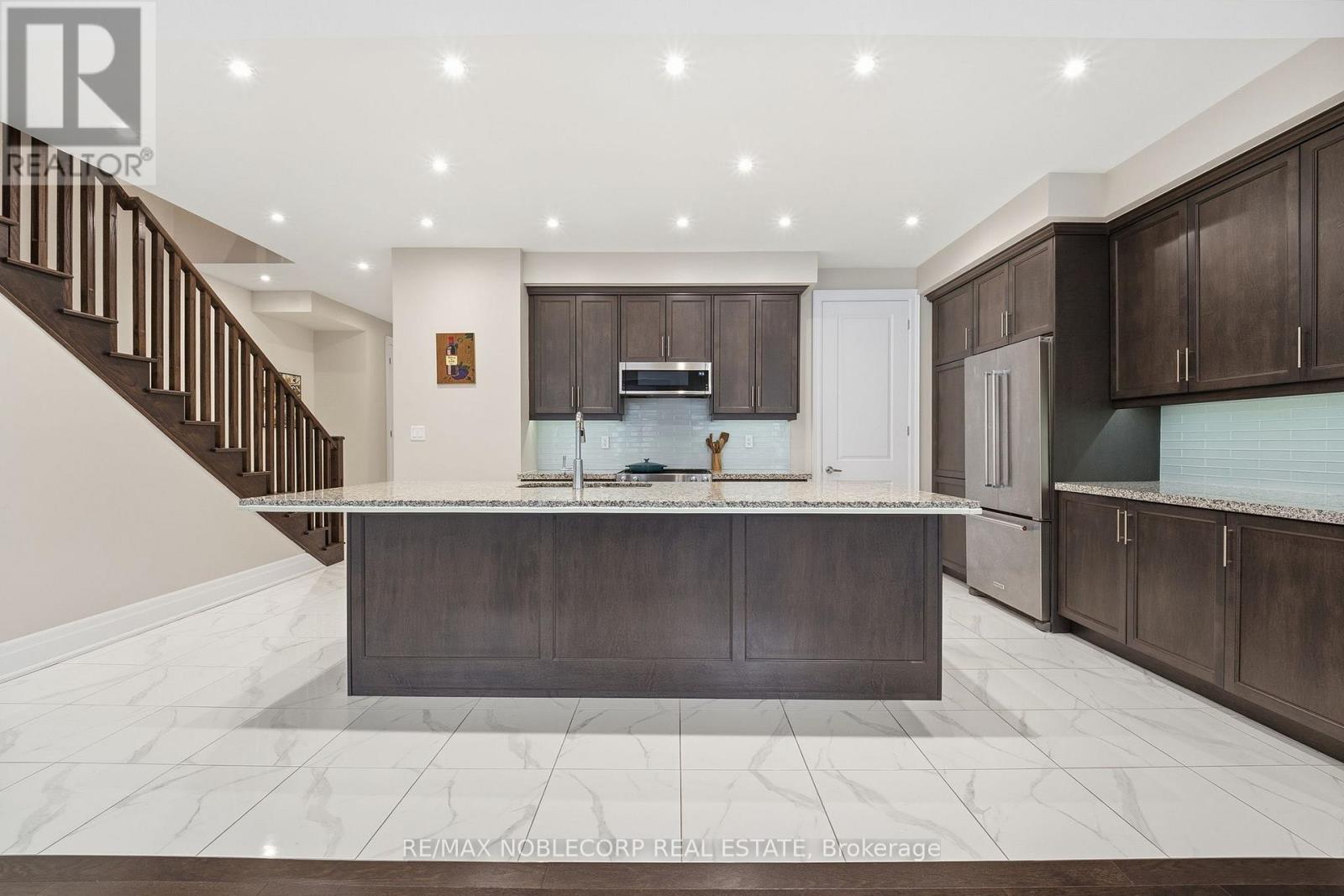 60 Tatton Court, King, Ontario  L7B 0C3 - Photo 12 - N13170648