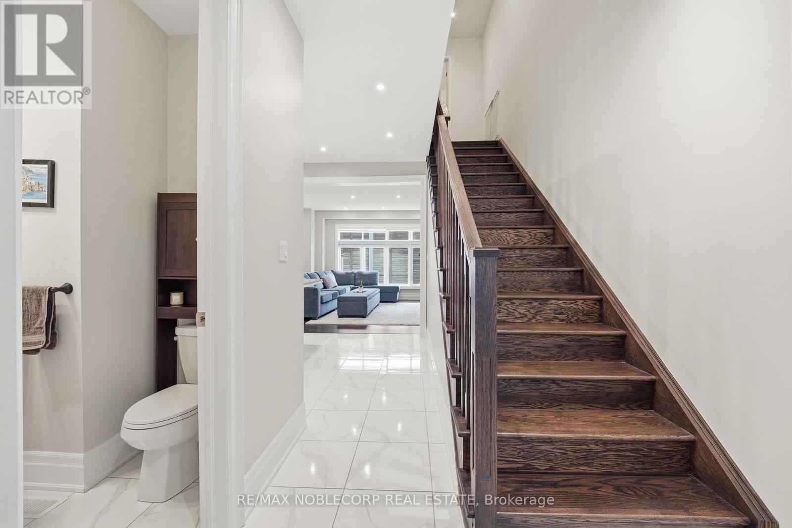 60 Tatton Court, King, Ontario  L7B 0C3 - Photo 6 - N13170648