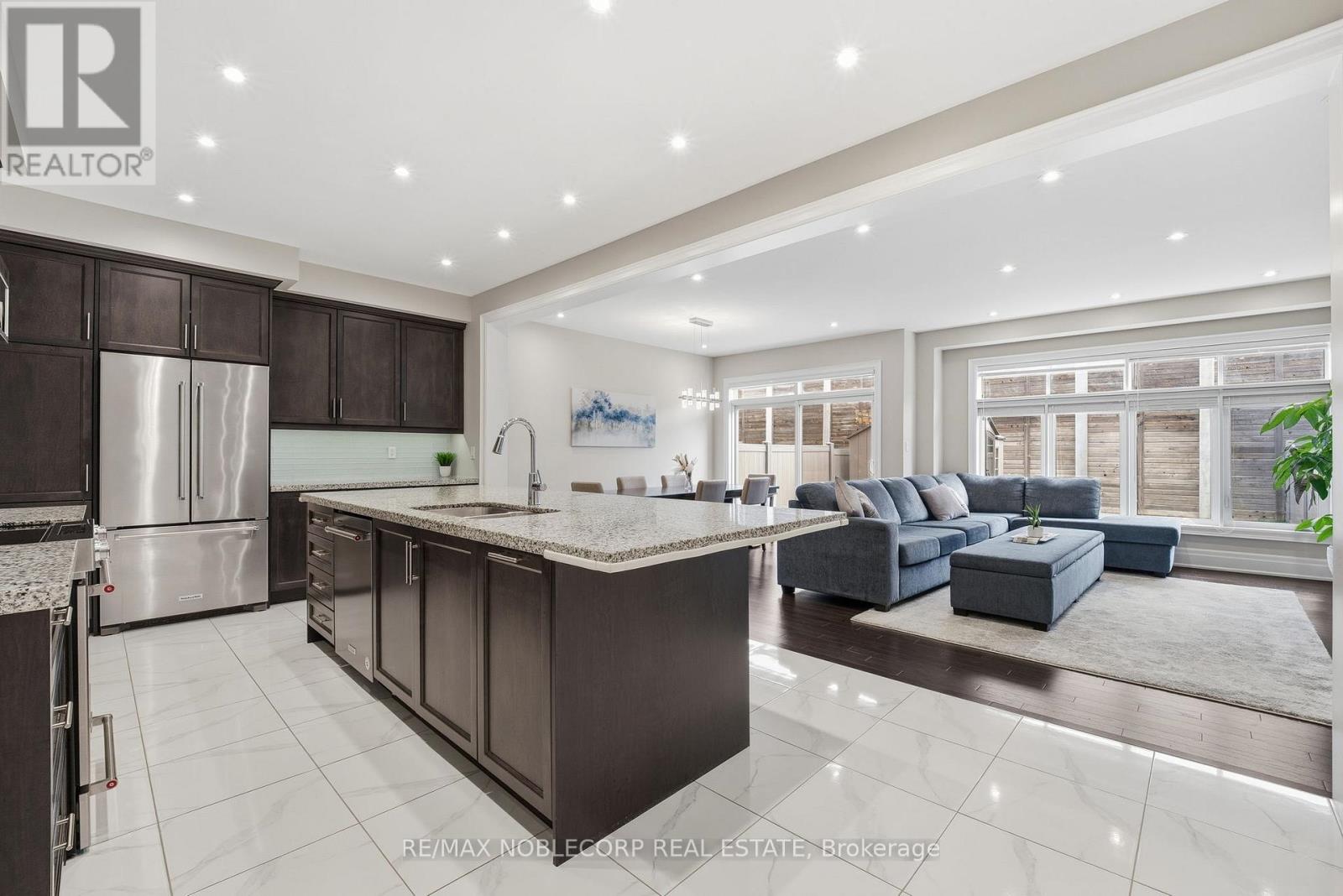 60 Tatton Court, King, Ontario  L7B 0C3 - Photo 7 - N13170648