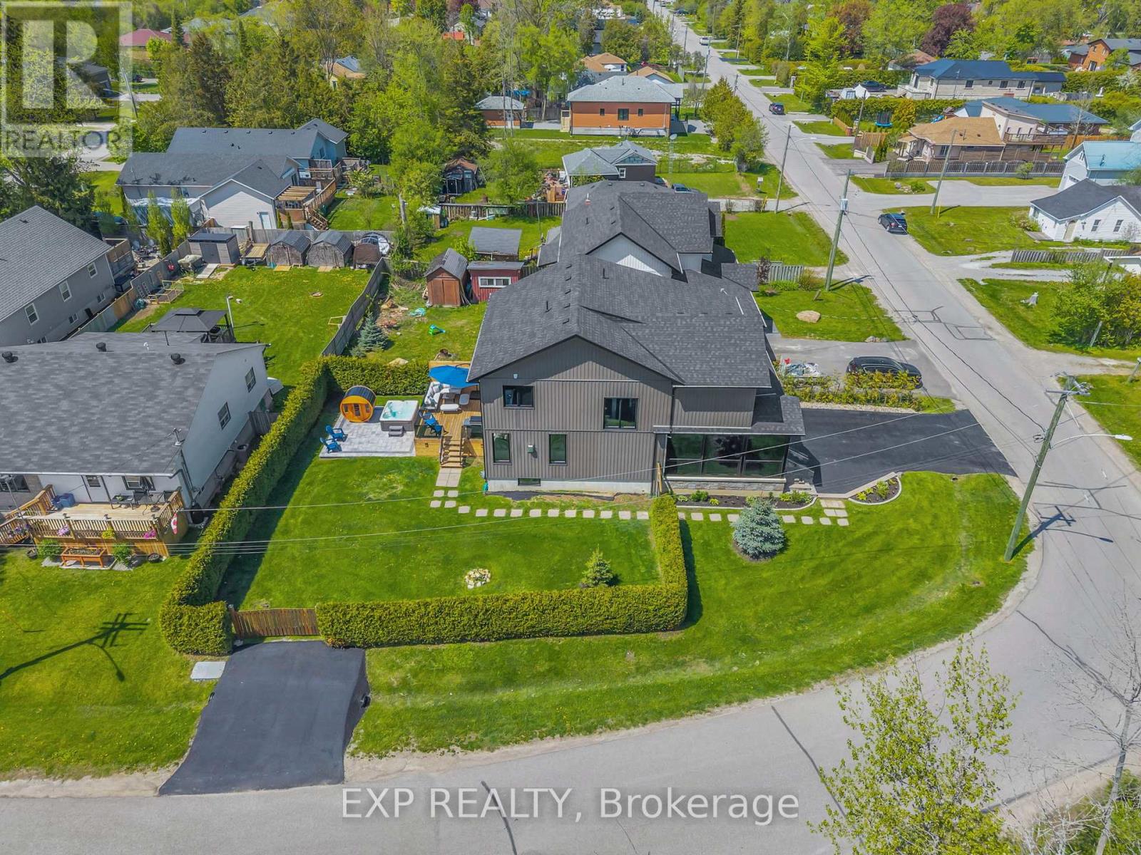 5 Farley Circle, Georgina, Ontario  L0E 1S0 - Photo 33 - N13170686