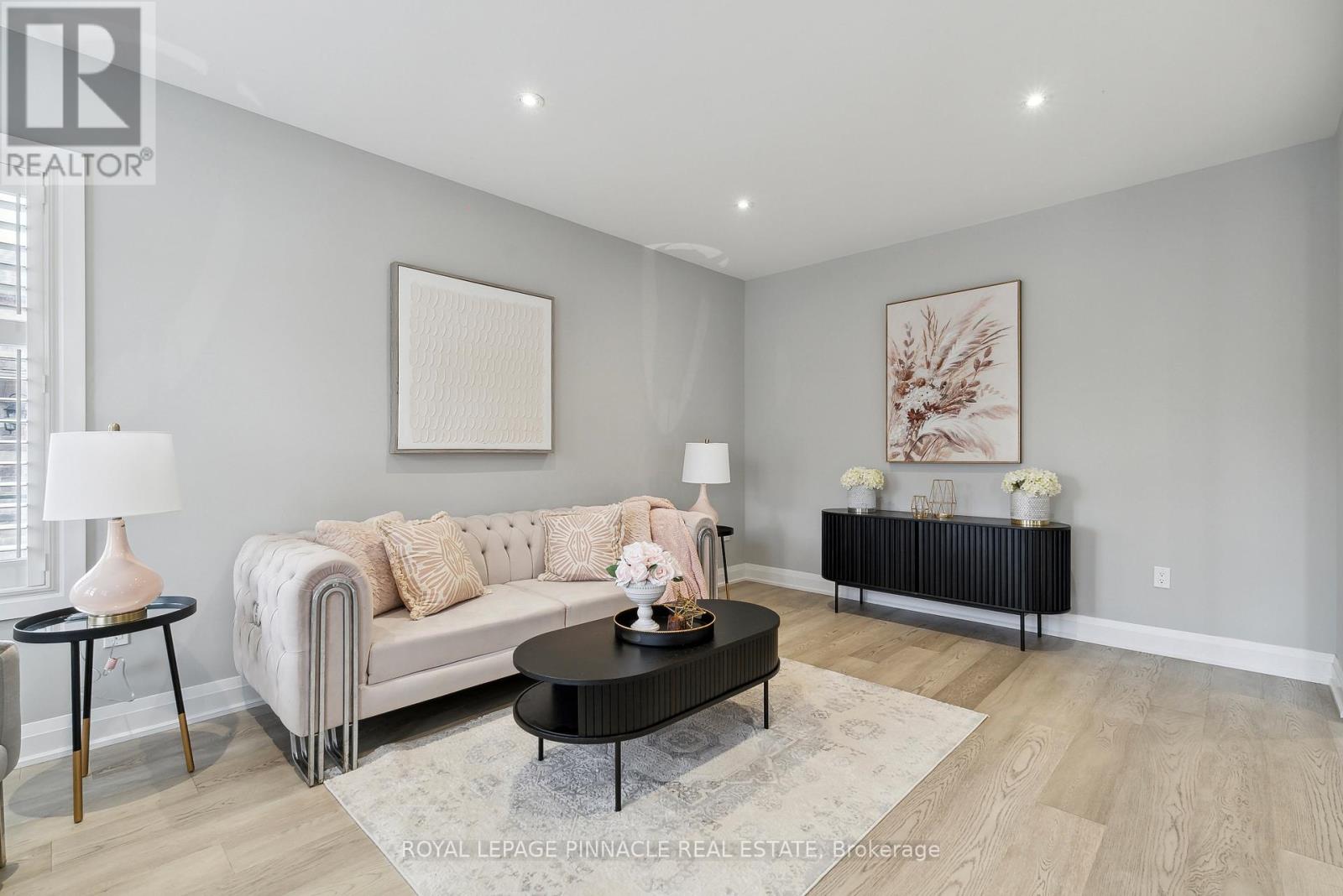 77 Walkers Boulevard, New Tecumseth, Ontario  L9R 0N3 - Photo 6 - N13170710