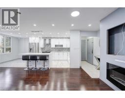 10 EDGECLIFF GOLFWAY Unit# 206, North York, Ontario