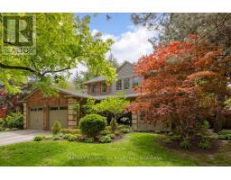 392 ASPEN FOREST DRIVE, Oakville, Ontario