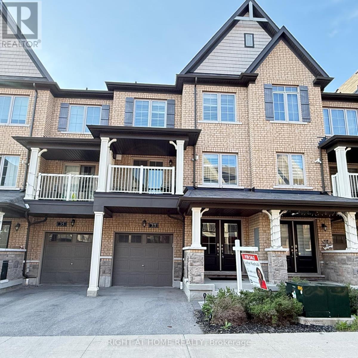 33 AMULET WAY, Whitby, Ontario