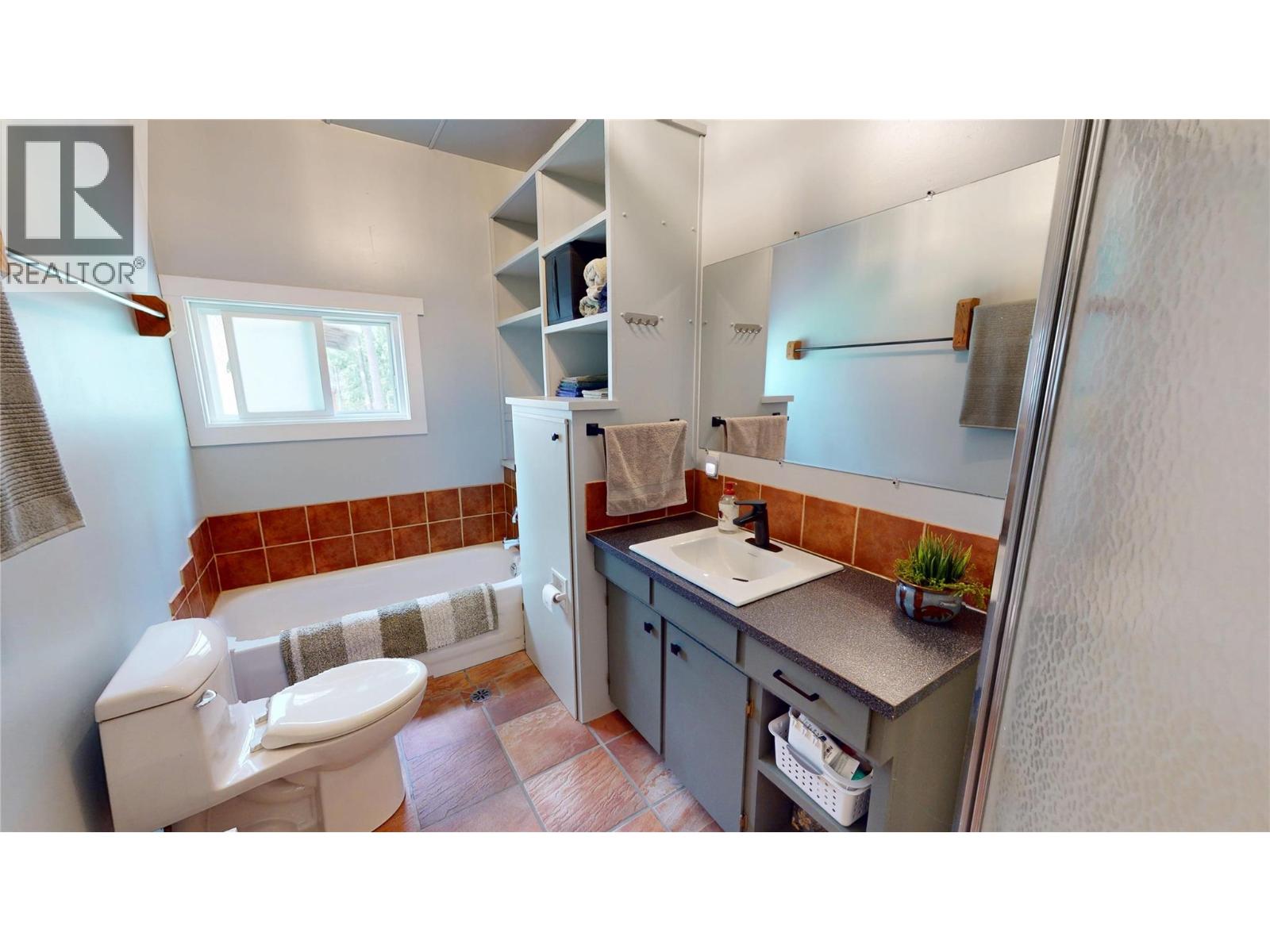 4039 Zapp Road, Canyon, British Columbia  V0B 1C1 - Photo 23 - 10384095